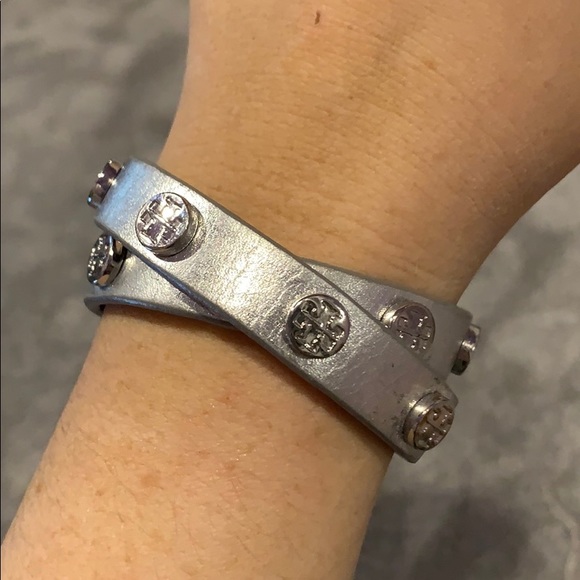 Tory Burch Jewelry - Tory Burch Double Wrap Logo Bracelet